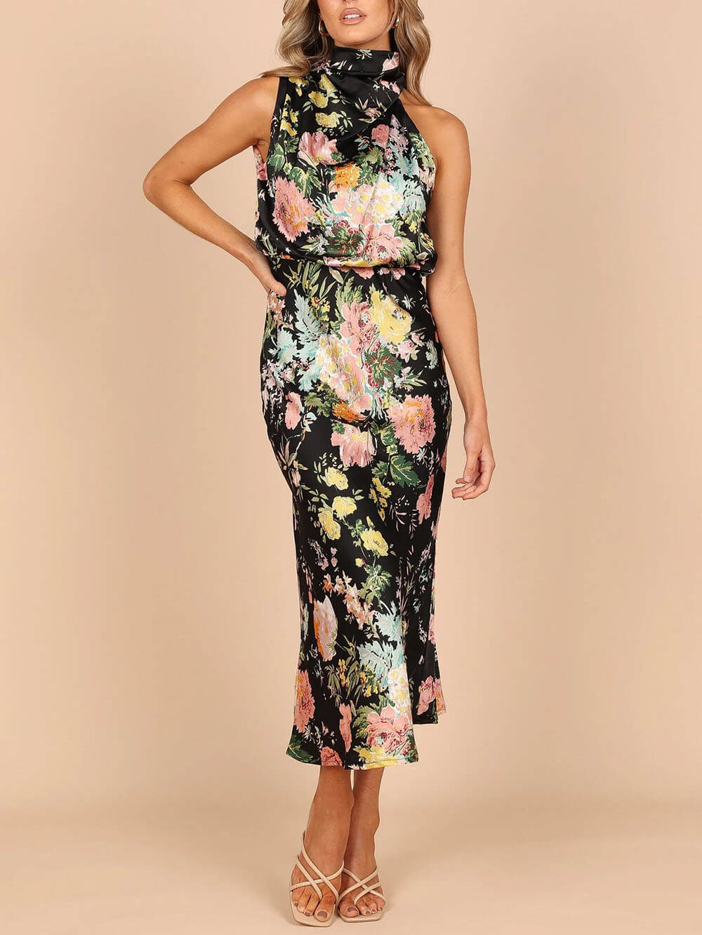 Maxi-jurk met bloemenprint en halterhals