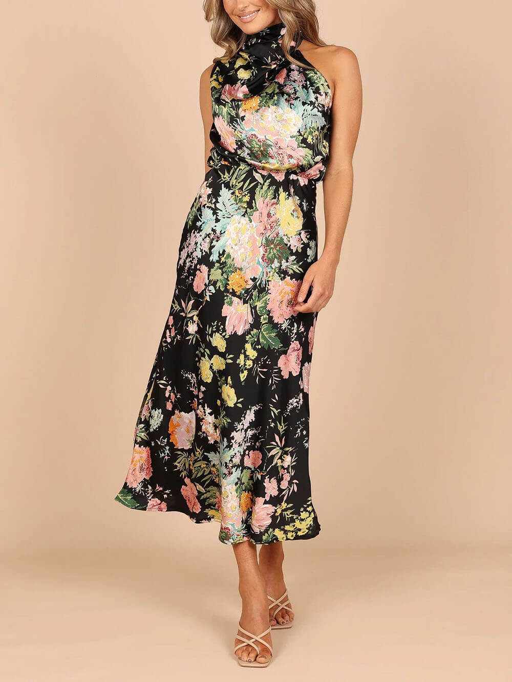 Maxi-jurk met bloemenprint en halterhals