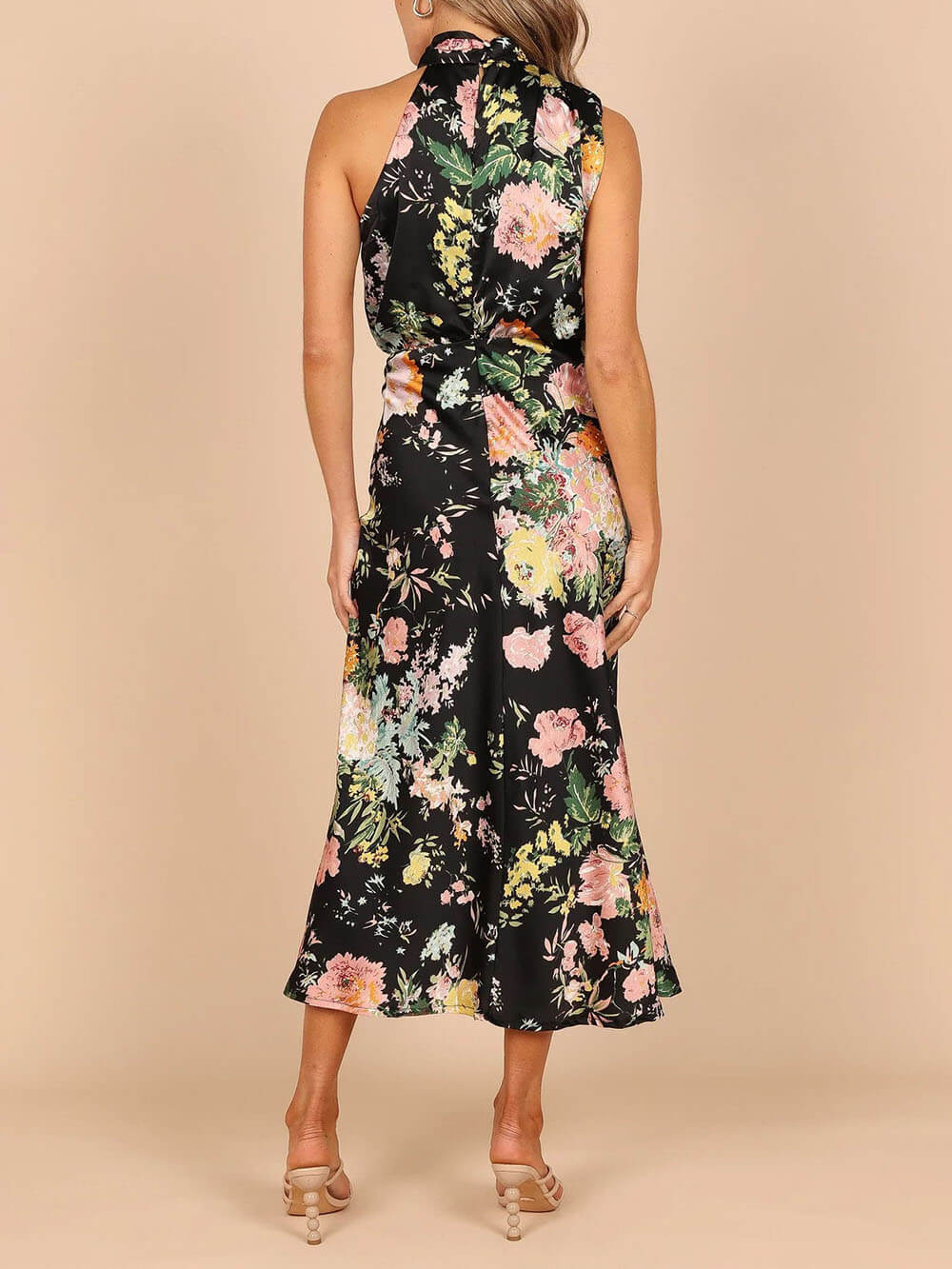 Maxi-jurk met bloemenprint en halterhals