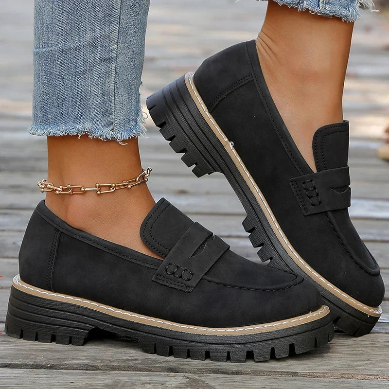 Suède loafers met plateauzool Bromley